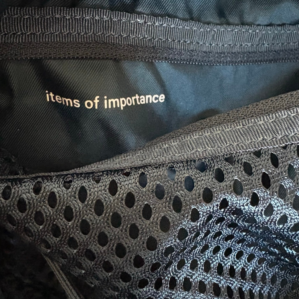 Lululemon Athletica Go Lightly Navy Blue Mesh Backpack Mini - Picture 12 of 13